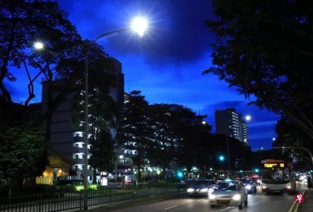 新(xin)加(jia)坡計劃2022年(nian)前將全(quan)國(guo)路(lu)燈更(geng)換(huan)成LED