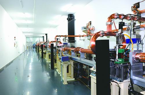 “中國(guo)第(di)一(yi)，世(shi)界最亮”：我國(guo)成功研製(zhi)世(shi)界上