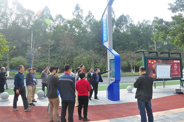 國(guo)內(nei)首箇(ge)A級(ji)智(zhi)慧(hui)路(lu)燈與(yu)市(shi)政項目(mu)落戶(hu)廣(guang)州