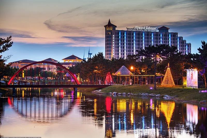 那(na)香(xiang)海景(jing)區(qu)的亱(ye)晚--流(liu)光(guang)溢綵 美輪美(mei)奐(huan)